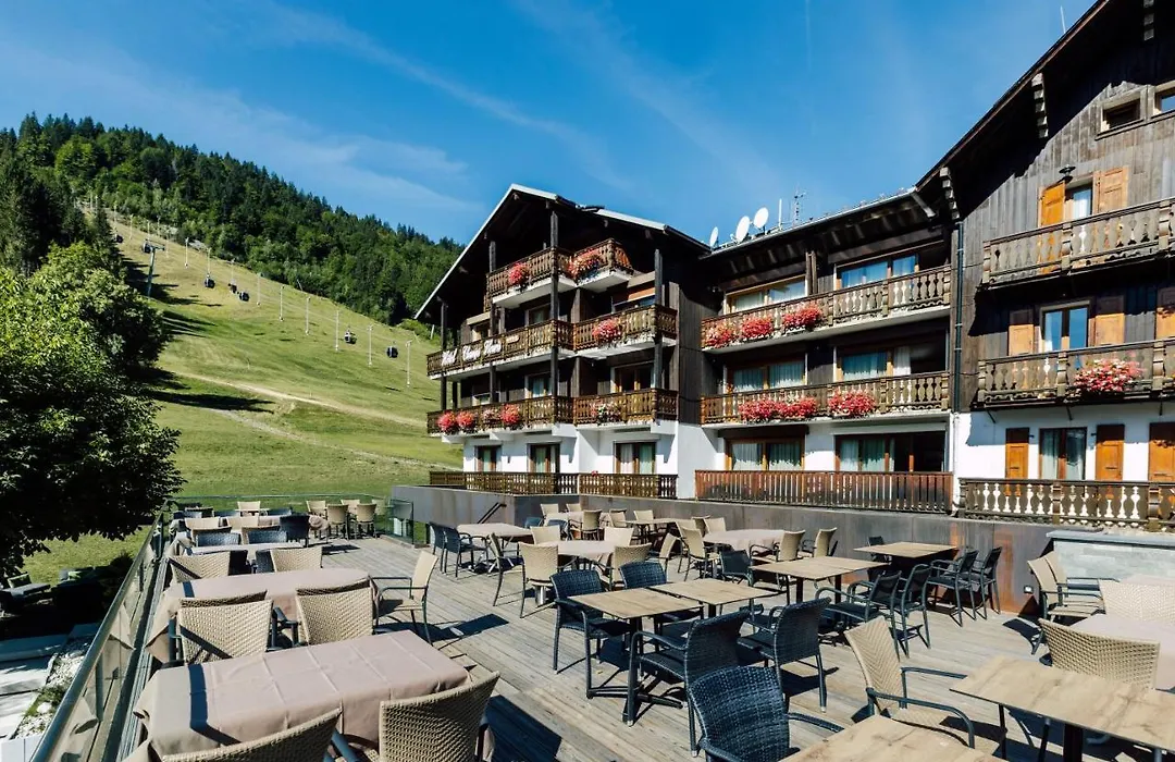 Hôtel Champs Fleuris Morzine-1